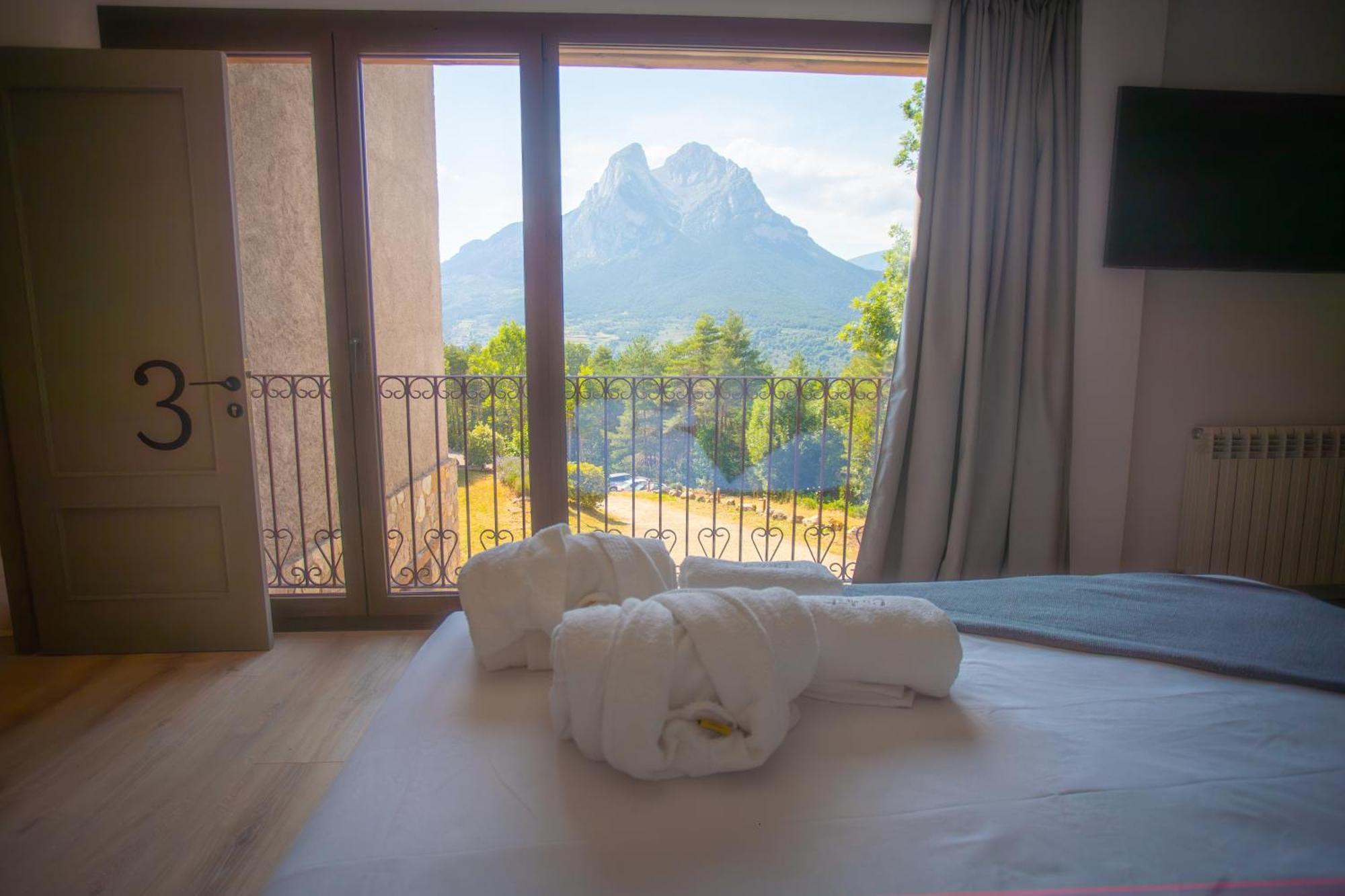 ホテル L'Indret Del Pedraforca Adults Only Saldés エクステリア 写真